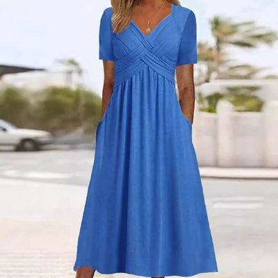 Lottie - Elegant and Flattering Dress