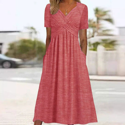 Lottie - Elegant and Flattering Dress