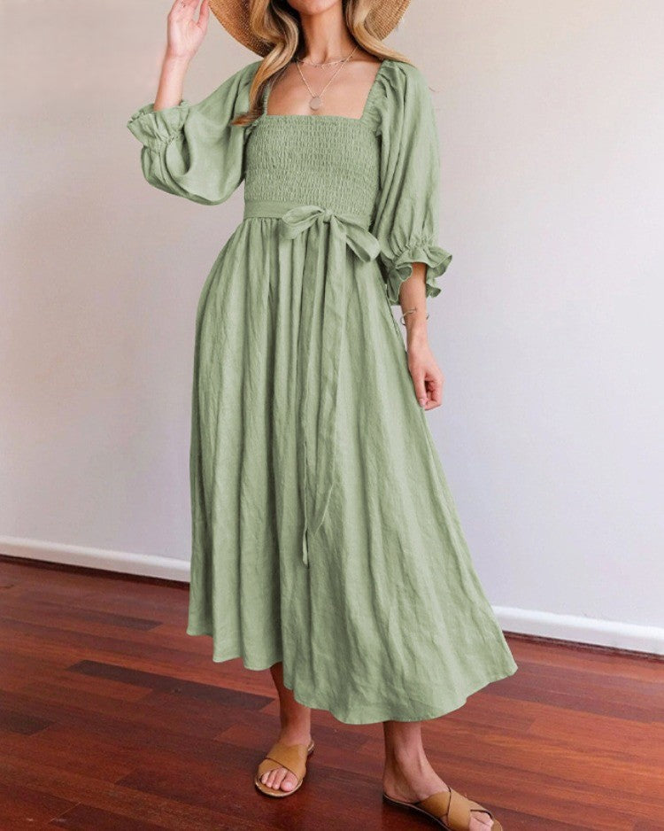 Bente - French Dress with Flared Sleeves