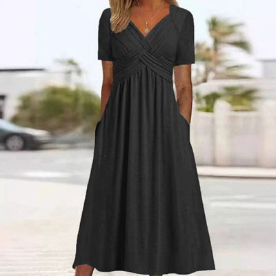 Lottie - Elegant and Flattering Dress