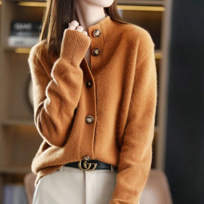 Alba - Chic Timeless Cardigan