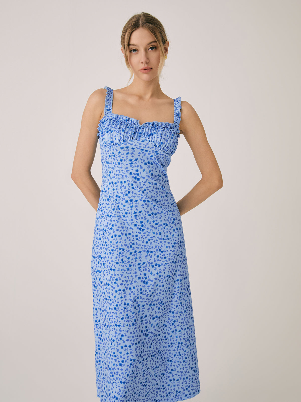 Avalon - Floral Elegance Midi Dress