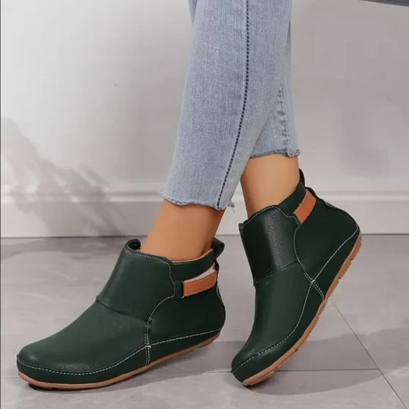 Elinor - Wide and Comfortable Ankle Boots for Women without Laces