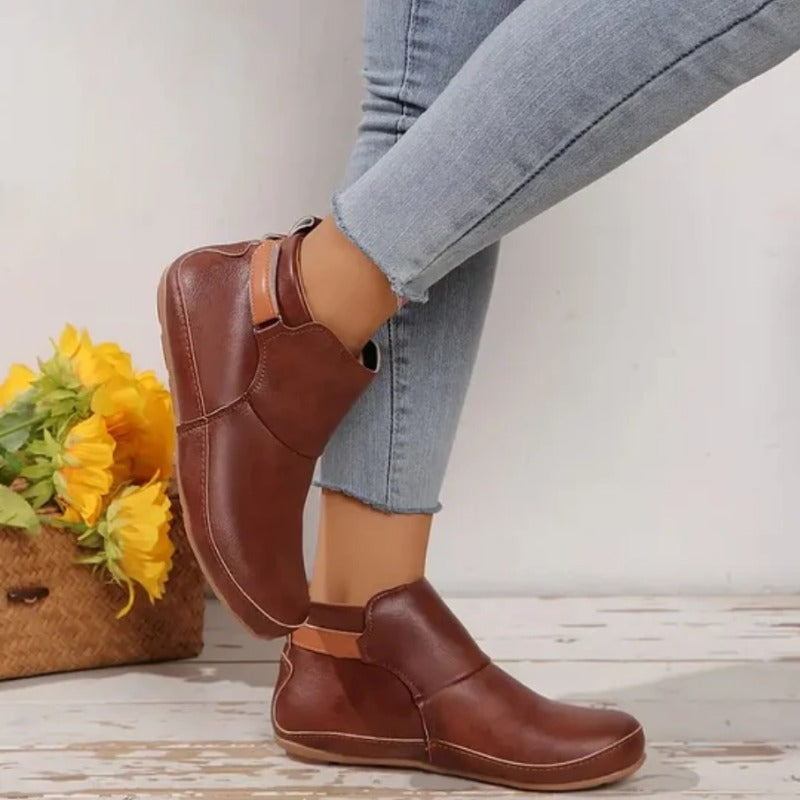 Elinor - Wide and Comfortable Ankle Boots for Women without Laces