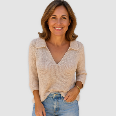 Lucy - Elegant V-neck top