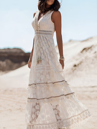 Jimena  -A Feminine and Airy Dress