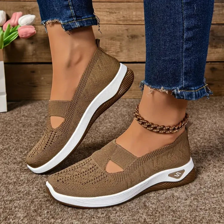 CloudSteps - Orthopaedic walking shoes with arch support